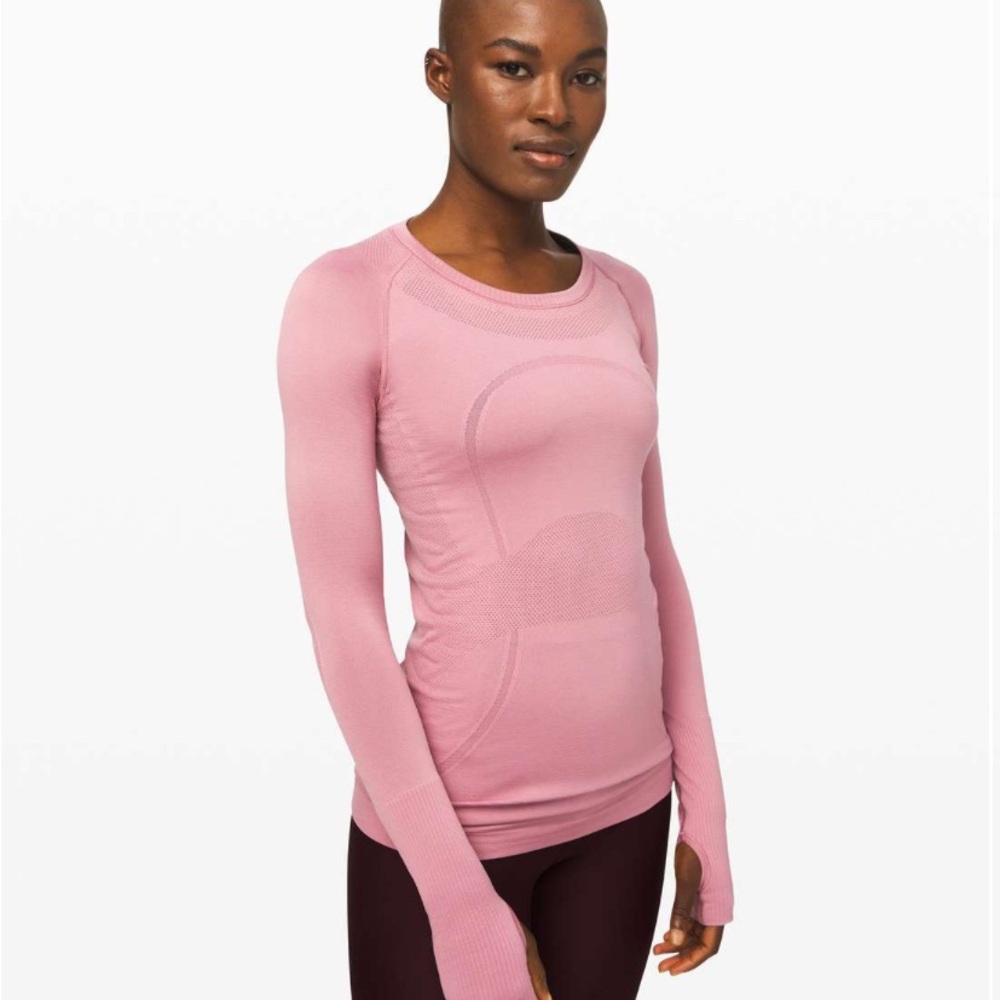 Lululemon Swiftly Tech Long Sleeve Crew. Size 6. Coral. EUC